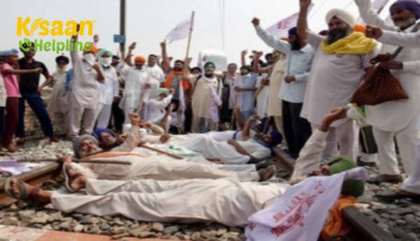 50 प्रतिशत से अधिक किसान खेत कानूनों (फ़ार्म बिल) का विरोध करते हैं, लेकिन उनमें से एक तिहाई को कोई जानकारी नहीं है: सर्वेक्षण 50 प्रतिशत से अधिक किसान खेत कानूनों (फ़ार्म बिल) का विरोध करते हैं, लेकिन उनमें से एक तिहाई को कोई जानकारी नहीं है: सर्वेक्षण